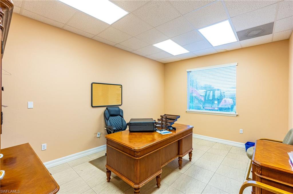Office 3