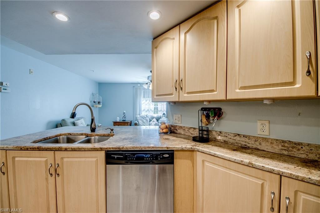 1761 Four Mile Cove PKWY 513 photo 25