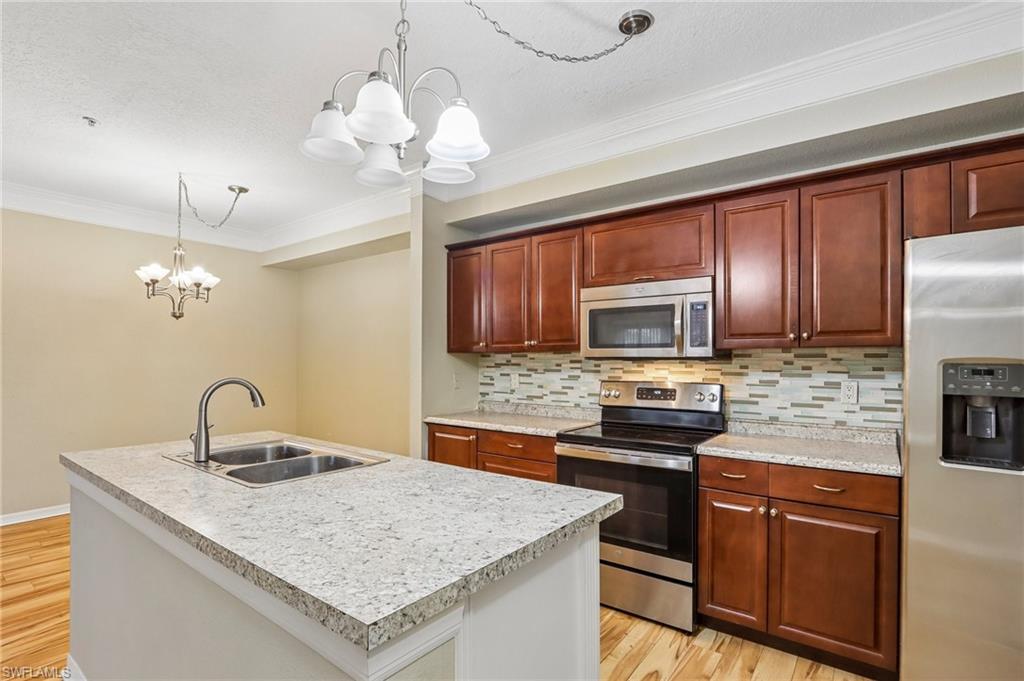 11571 Villa Grand DR 617 photo 8