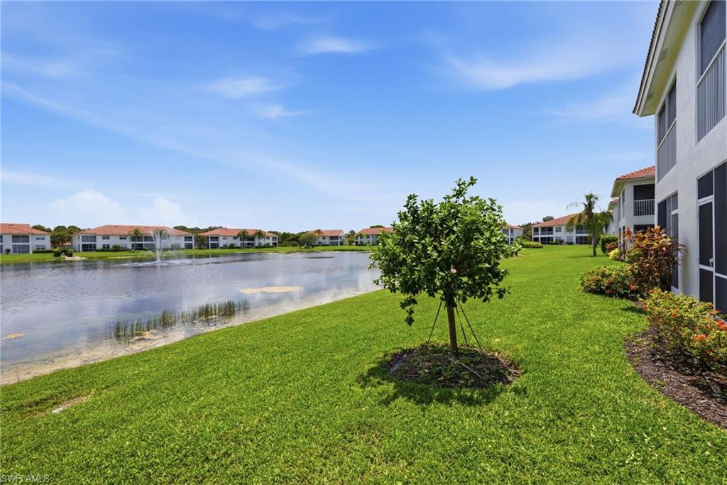 6670 Huntington Lakes CIR 104 photo 13