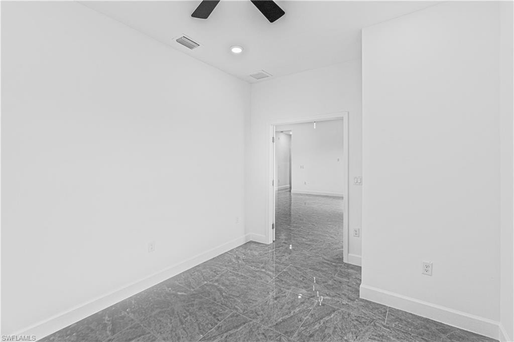 1113 Henry AVE photo 19