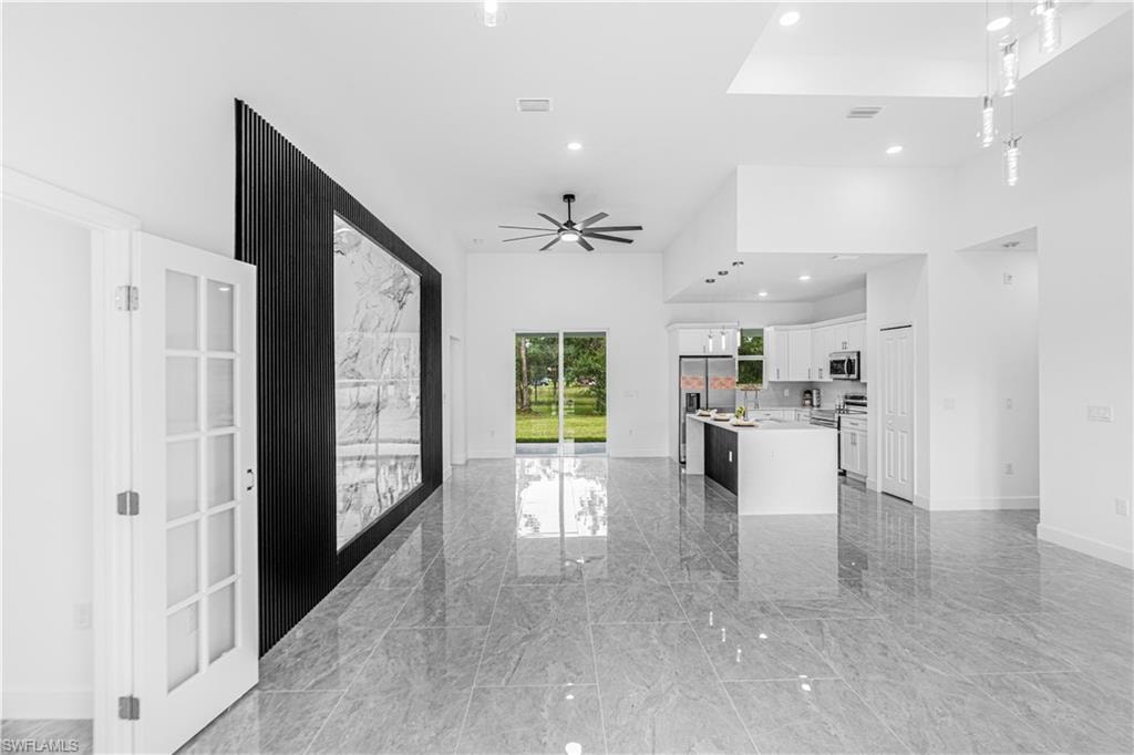1113 Henry AVE photo 8