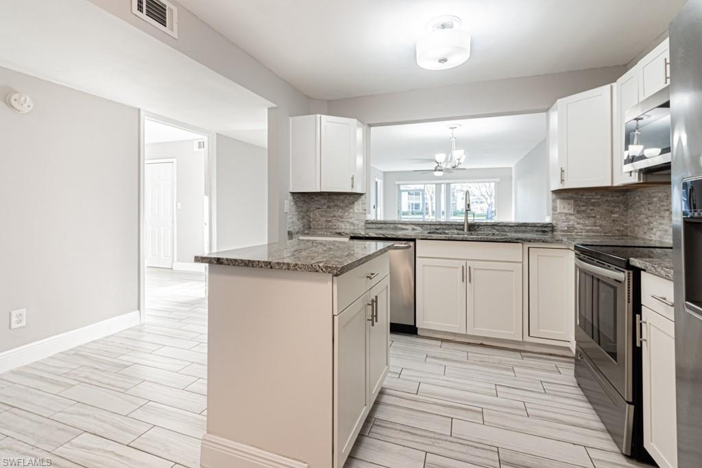 1392 Churchill CIR O101