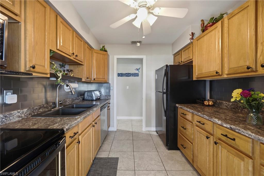39 Desert Candle CIR