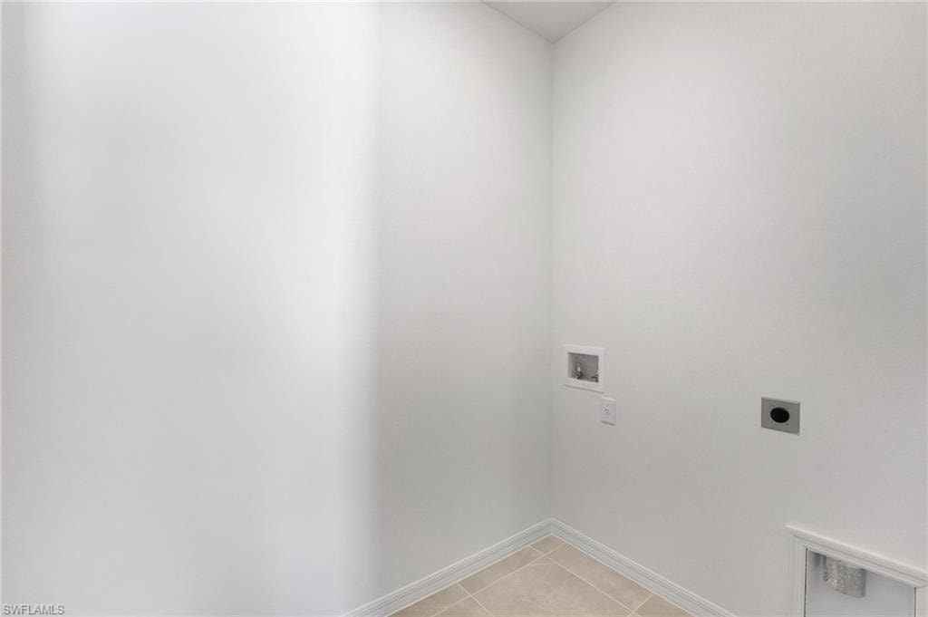 SAMPLE IMAGE VIRTUALLY STAGED