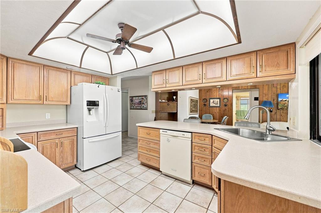 4651 West BLVD photo 19