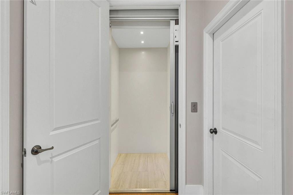 Private Elevator