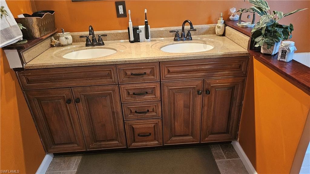 Wood Vanity Double Sinks