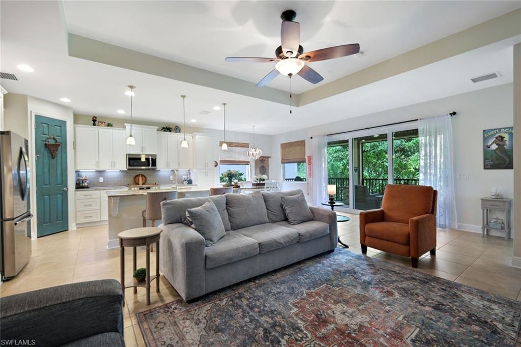 8554 Banyan Bay BLVD photo 6