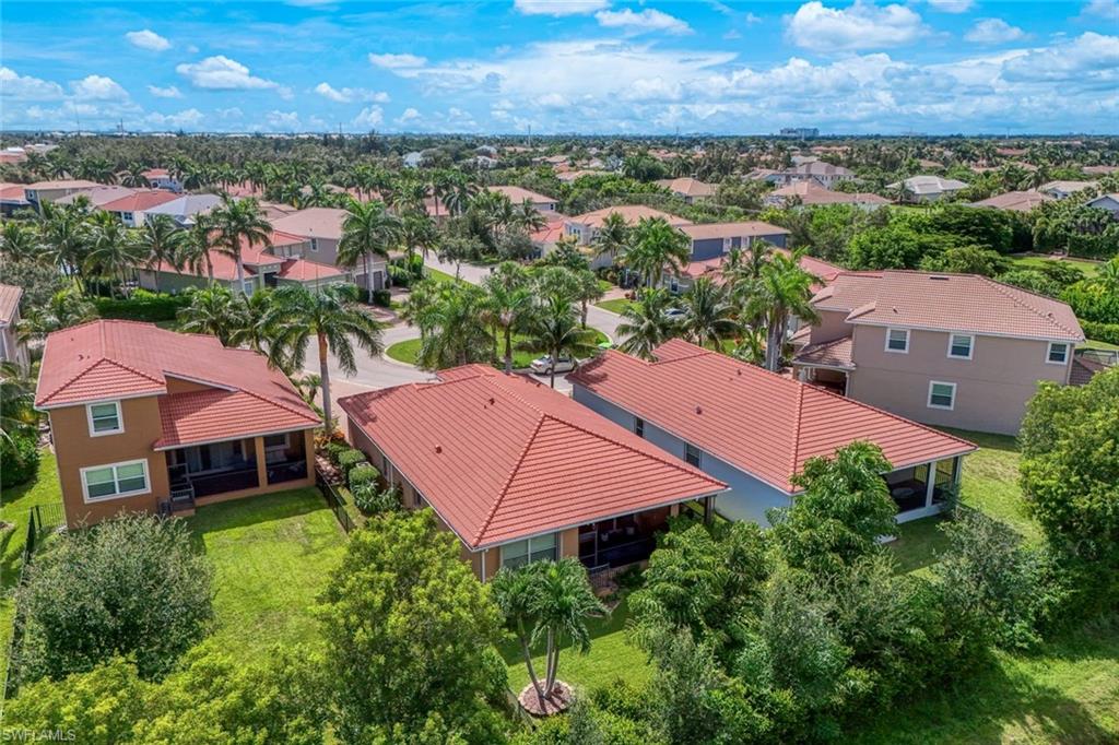 8554 Banyan Bay BLVD photo 32
