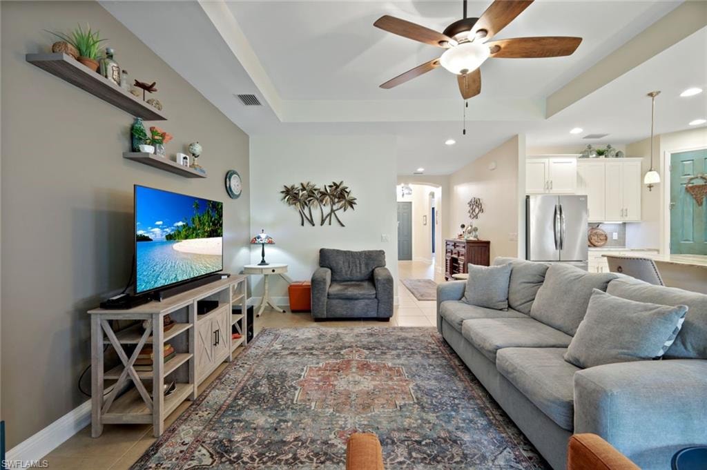 8554 Banyan Bay BLVD photo 9