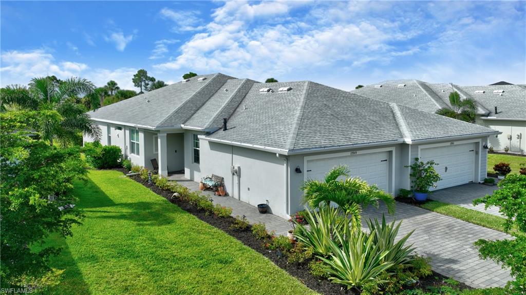 17709 Woodland CT