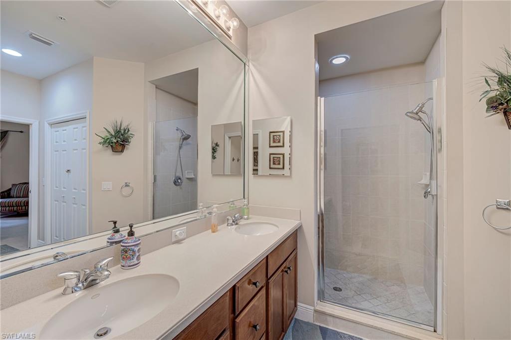 12040 Matera LN 202 photo 20
