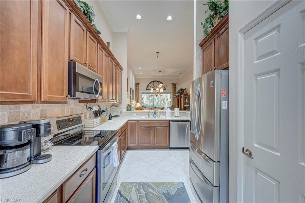 12040 Matera LN 202 photo 11