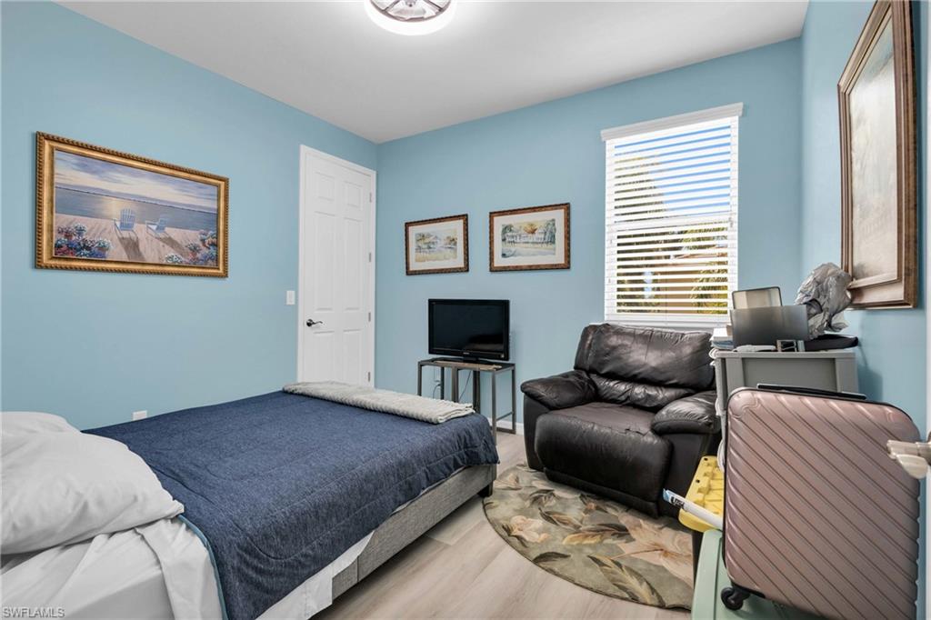 1804 Cayon CT photo 25