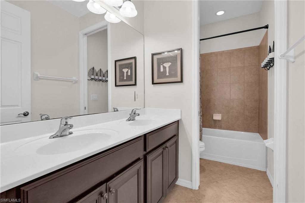 1804 Cayon CT photo 24