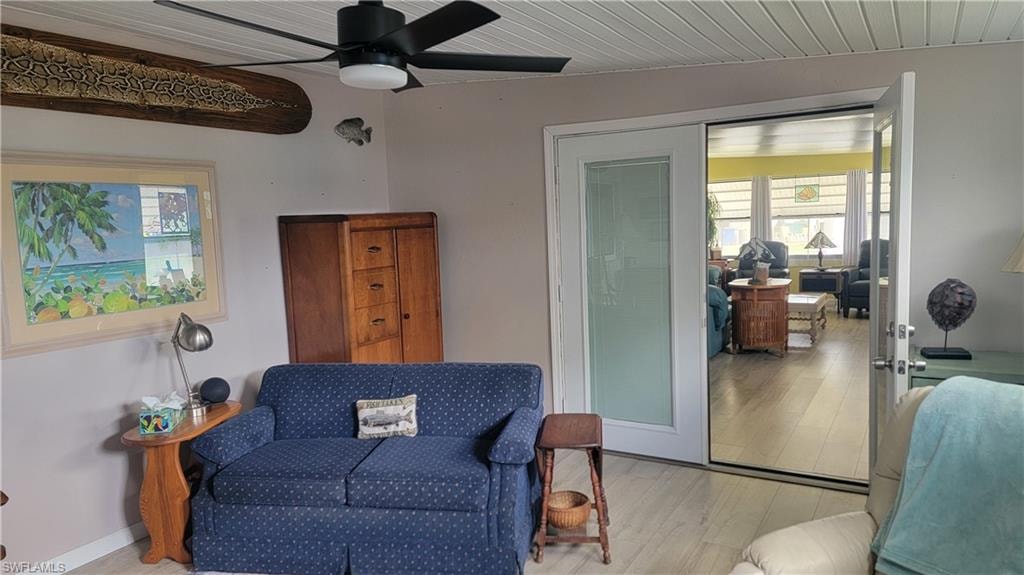 4712 Tahiti DR photo 16
