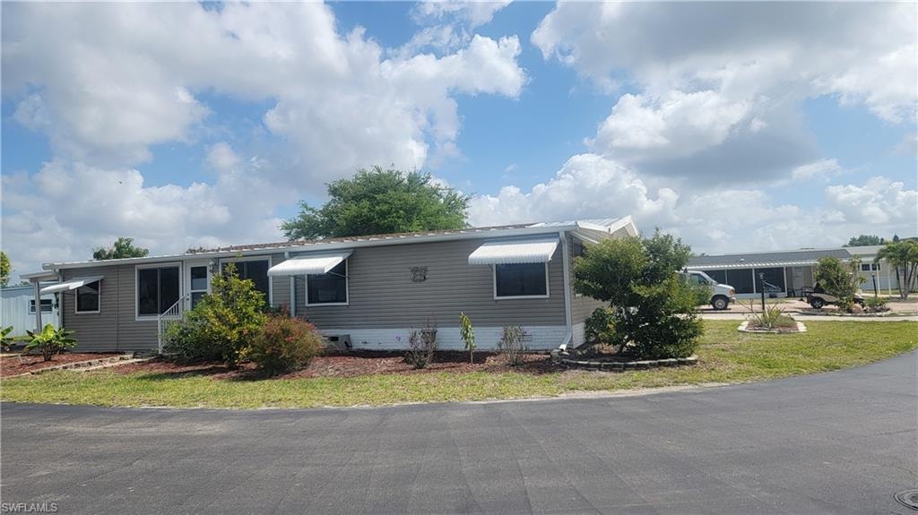 4712 Tahiti DR