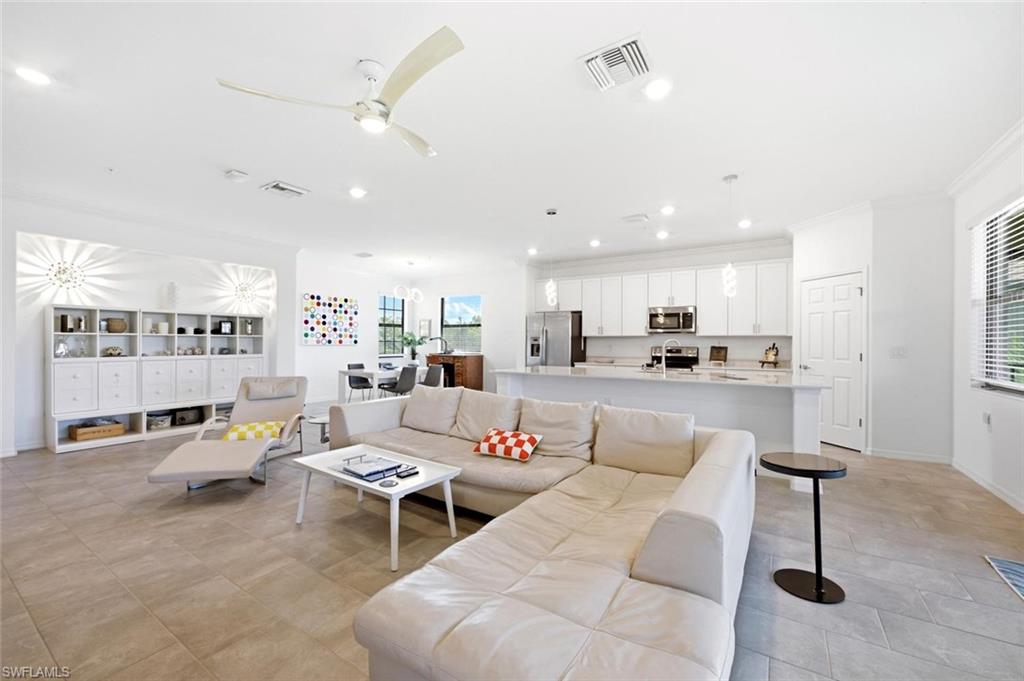 2352 Anguilla DR 201 photo 7