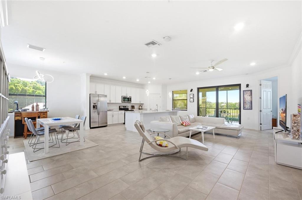 2352 Anguilla DR 201