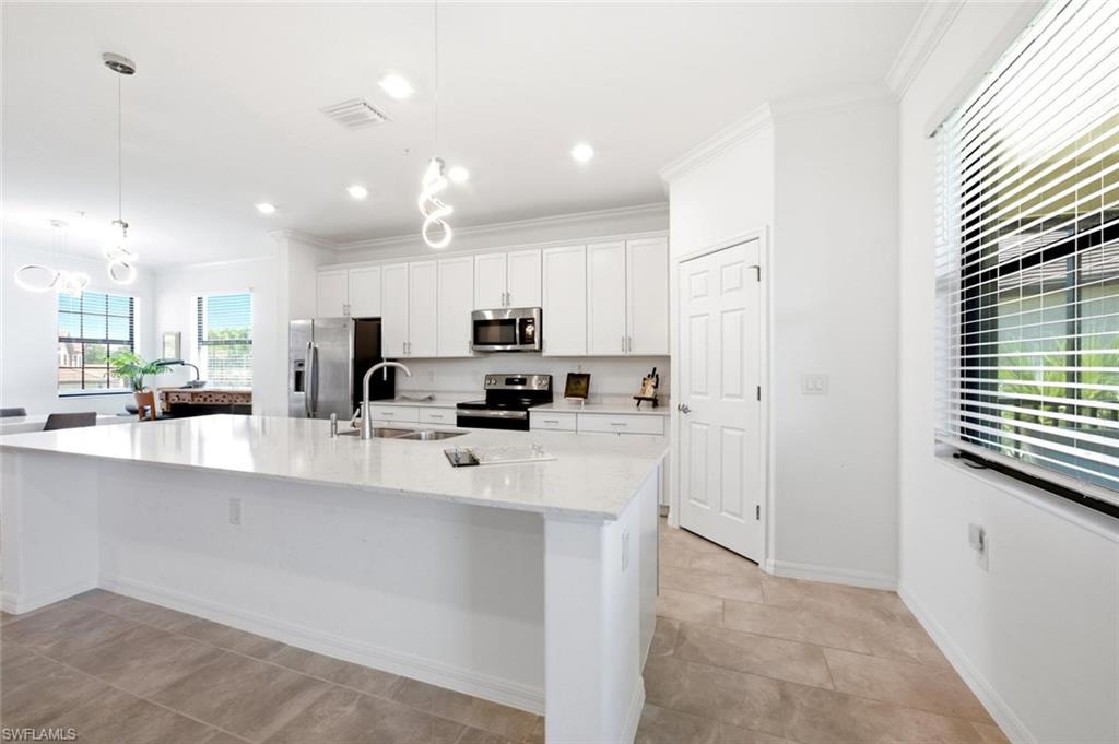 2352 Anguilla DR 201 photo 14