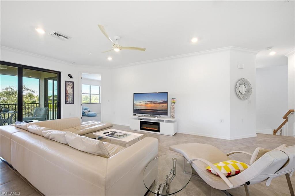 2352 Anguilla DR 201