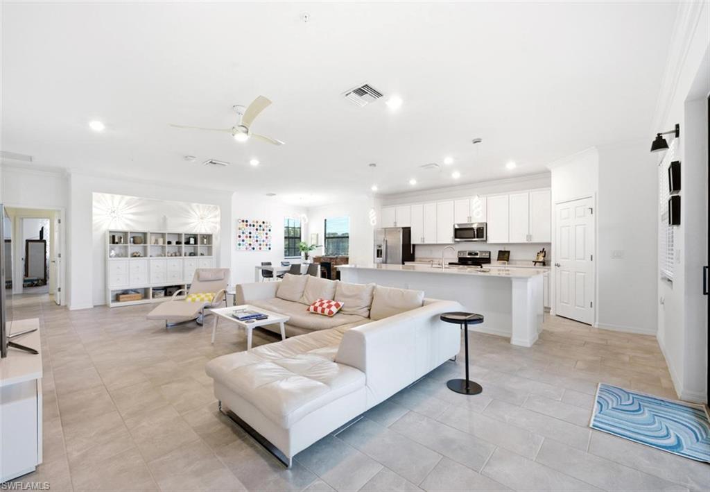 2352 Anguilla DR 201 photo 8