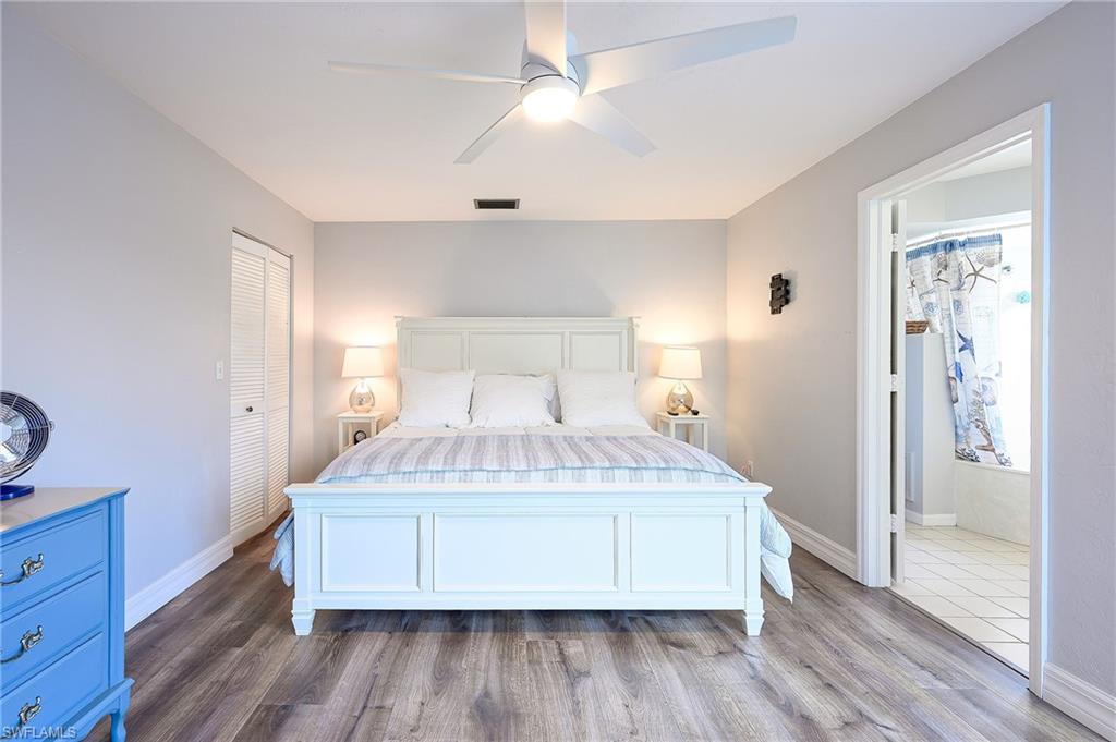 586 Beachwalk CIR O-305 photo 15