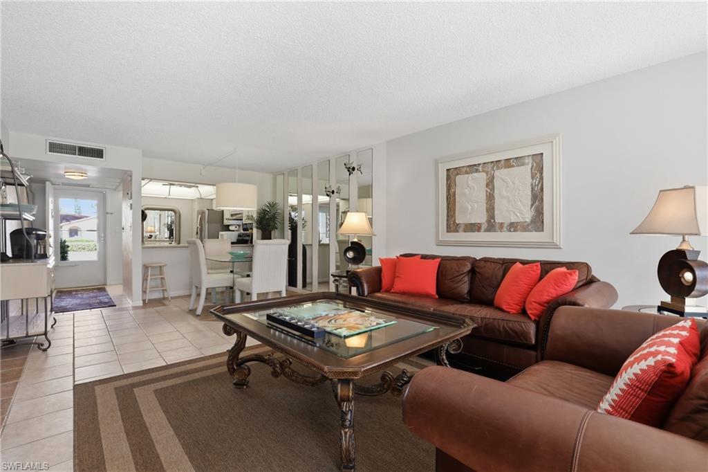 1086 Forest Lakes DR 106 photo 8