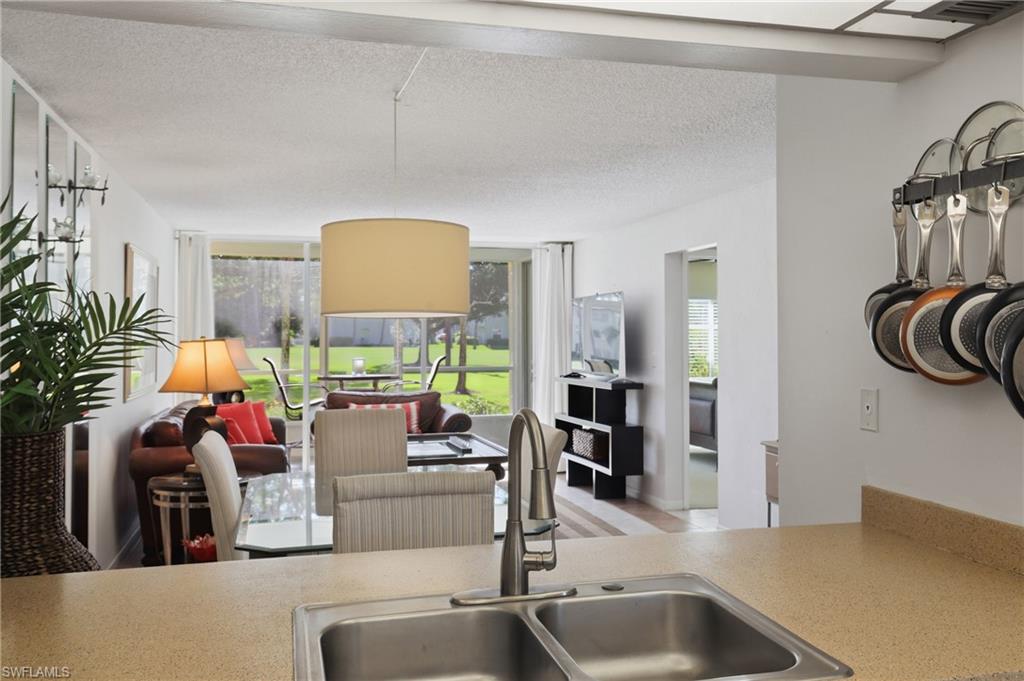 1086 Forest Lakes DR 106 photo 21