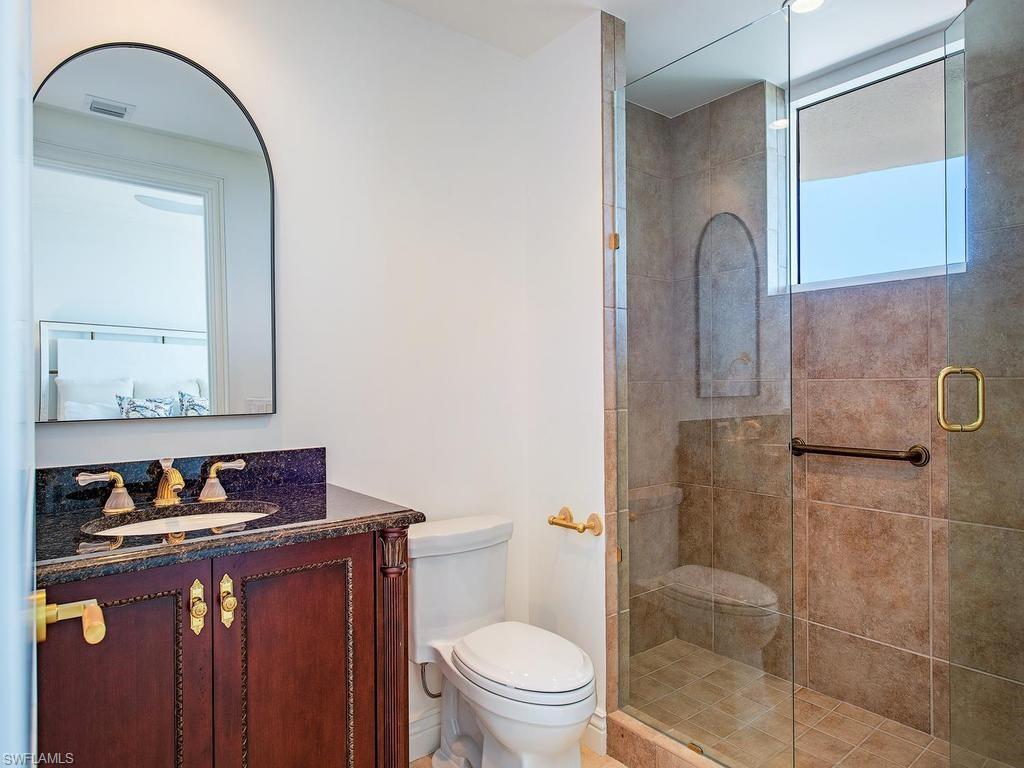 23850 Via Italia CIR 2006 photo 22