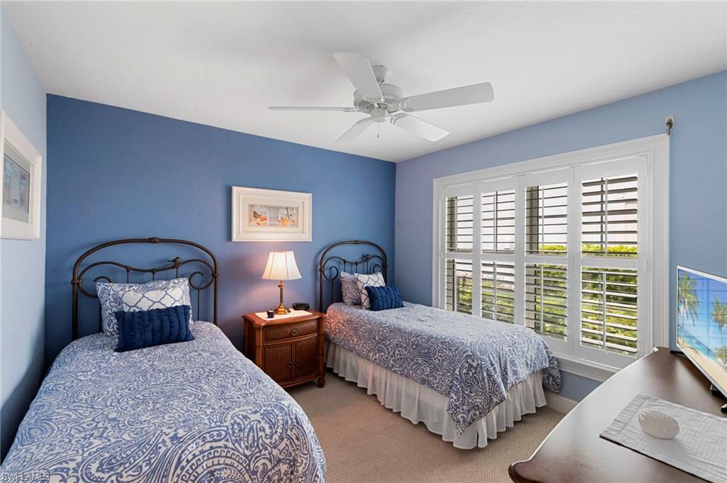 221 Kings WAY photo 19