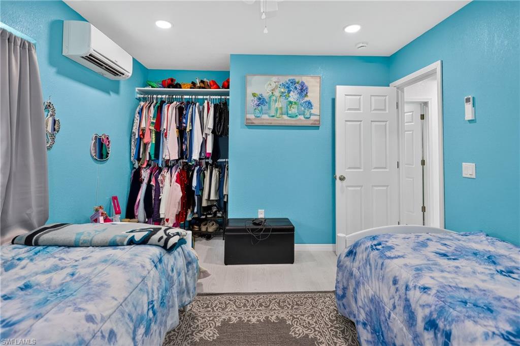 22018 Catherine AVE photo 22