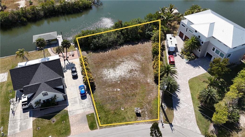 View of property location featuring property parcel outlined