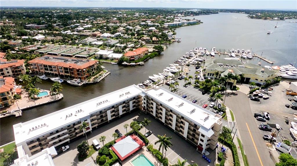 807 River Point DR 304D