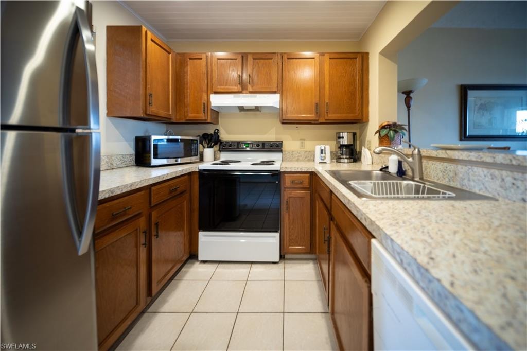 807 River Point DR 304D