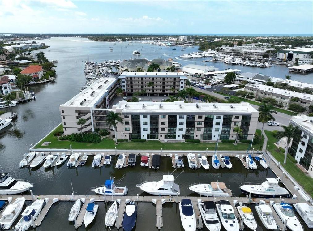 807 River Point DR 304D