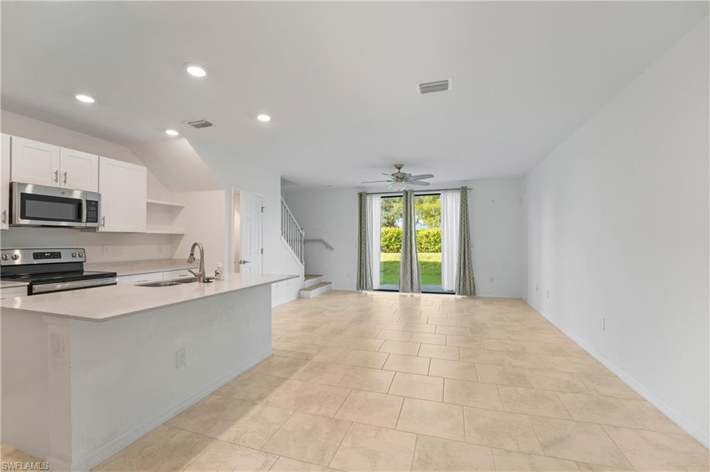 14053 Oviedo PL