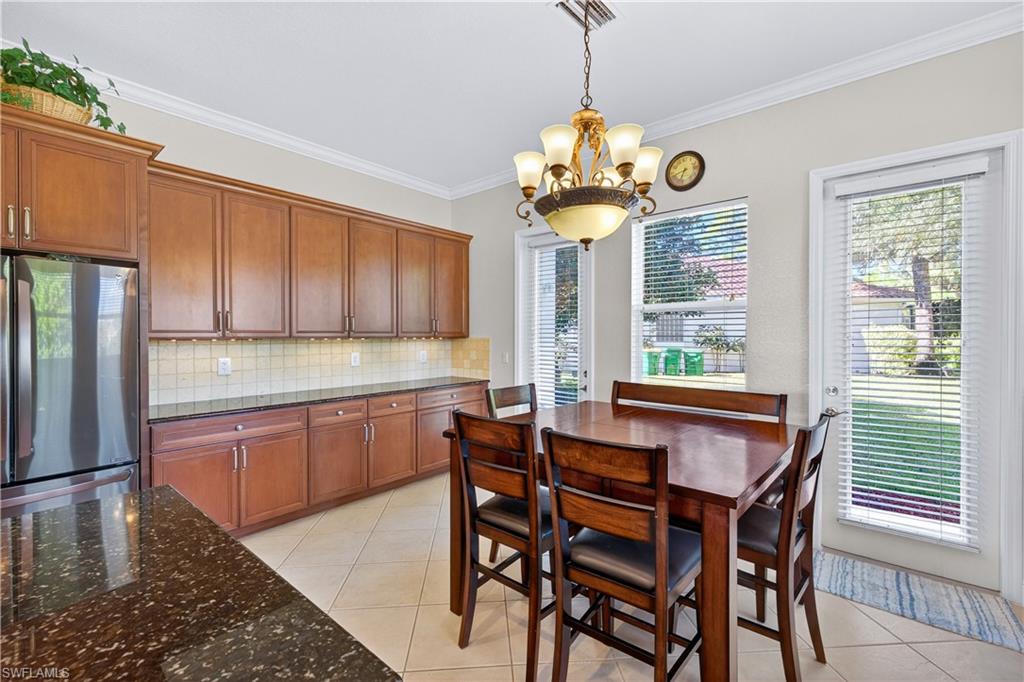 2212 Vardin PL photo 17