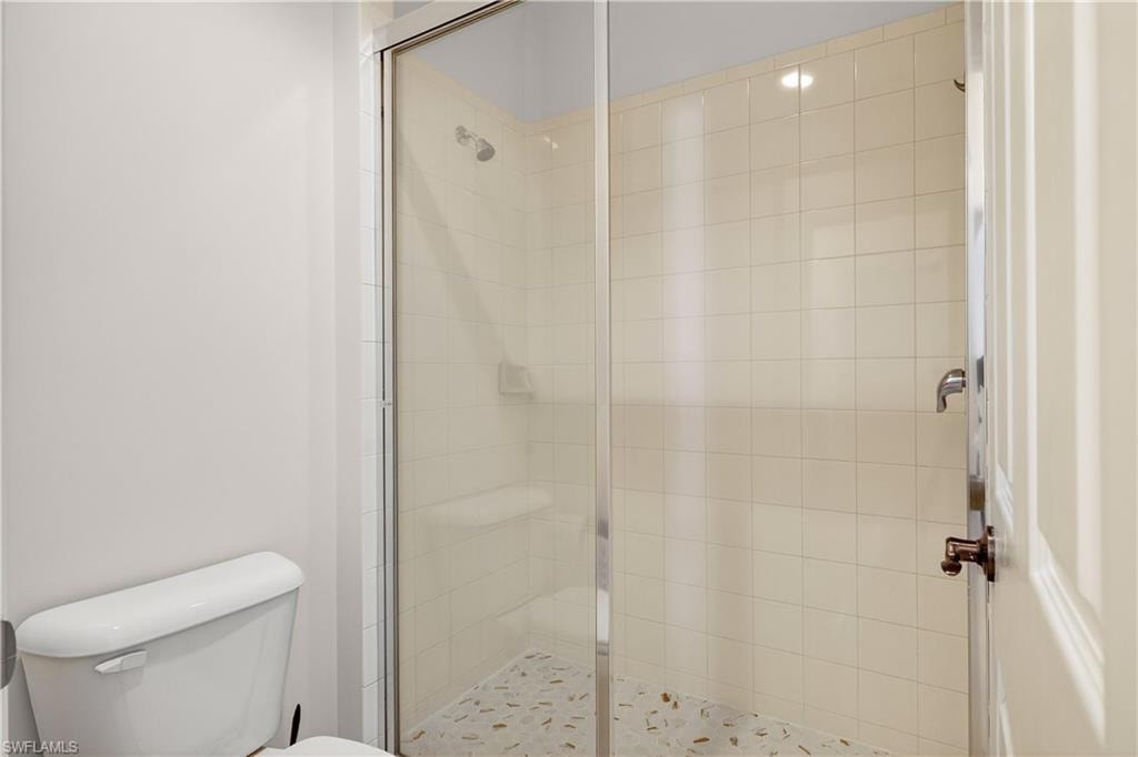 2212 Vardin PL photo 31