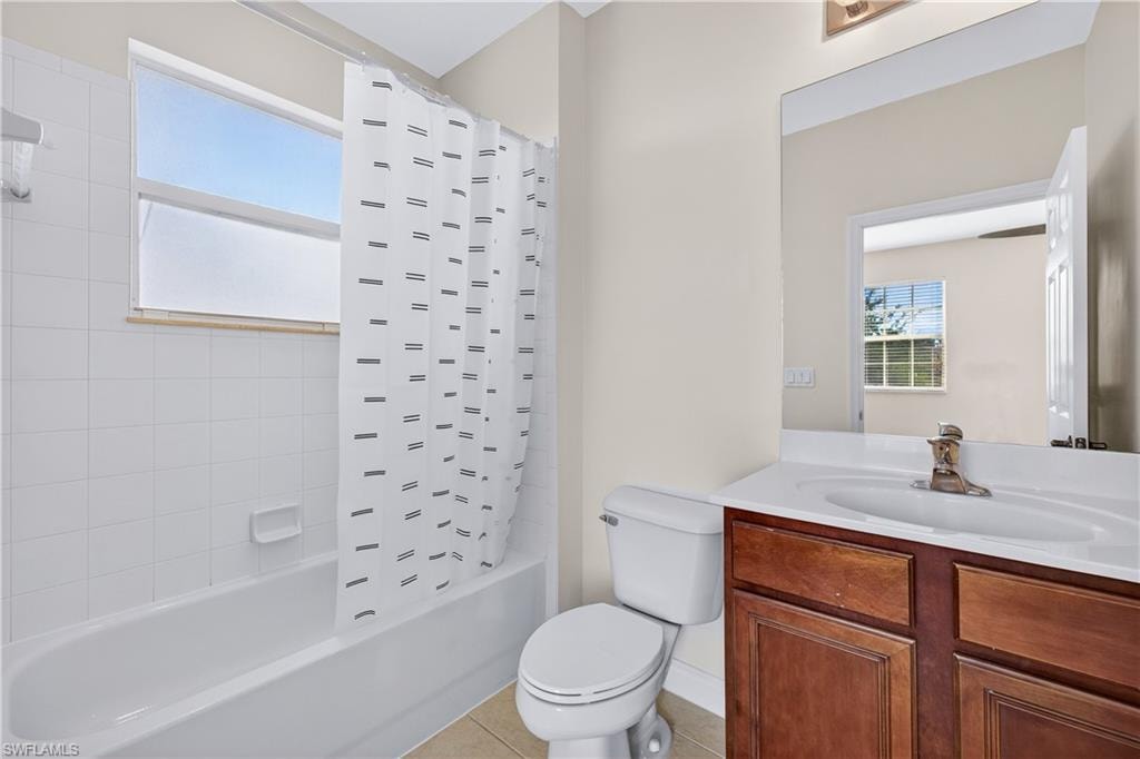 2212 Vardin PL photo 34