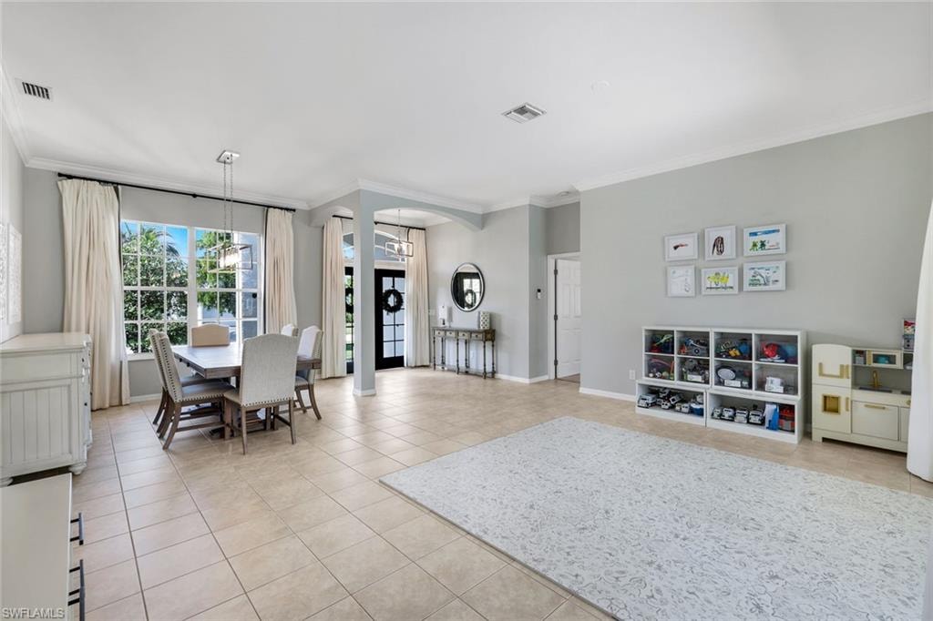 8748 Lake CIR photo 8