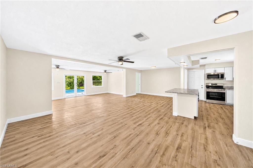 5312 Coral AVE photo 6