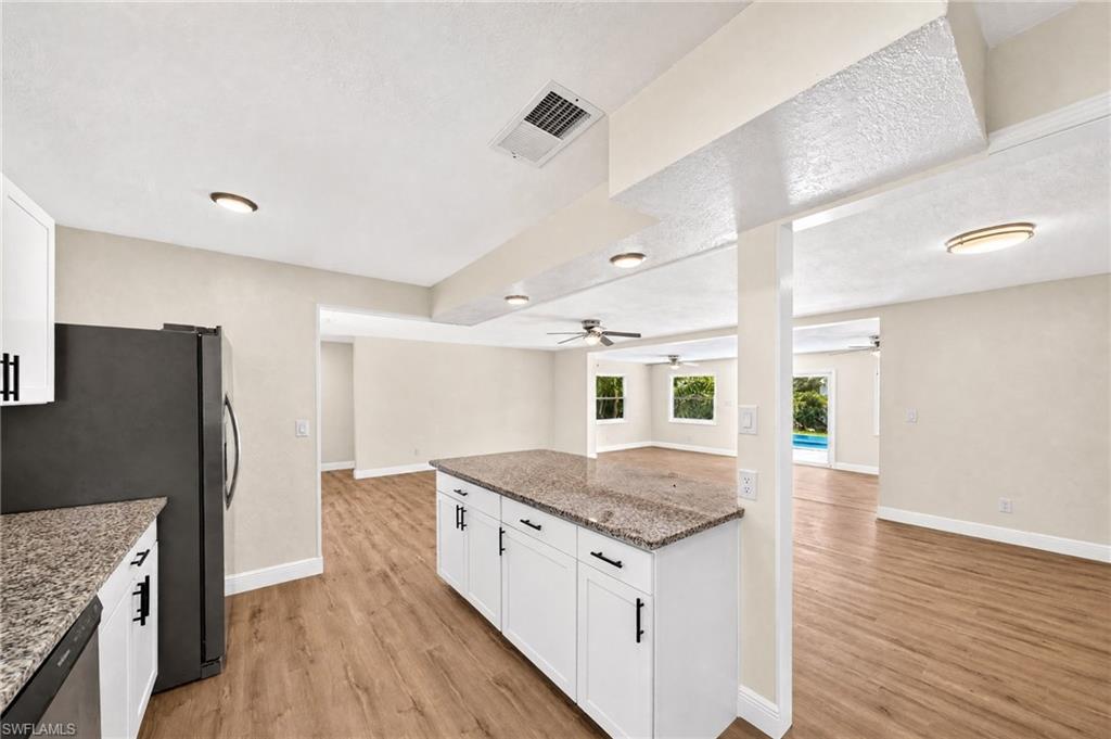 5312 Coral AVE photo 13
