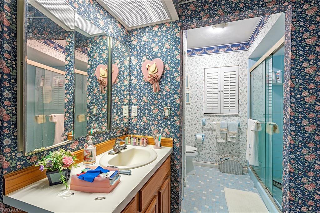 6040 Lancewood WAY photo 10