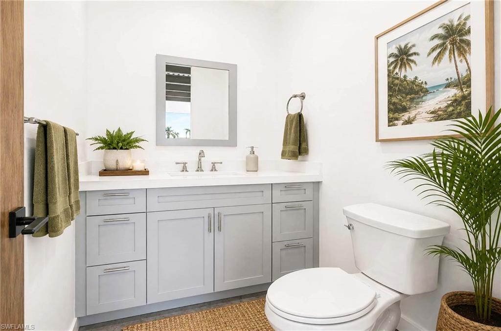 1/2 bath