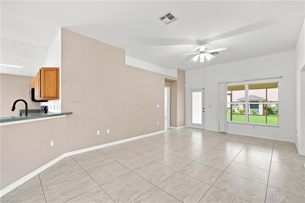 8340 Gassner WAY photo 9