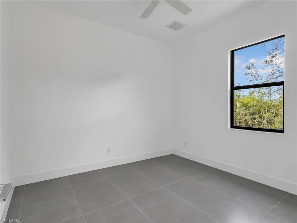 11225 Carnegie AVE photo 22