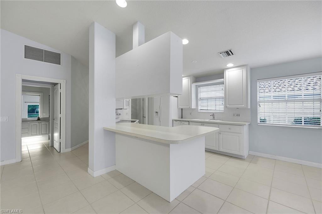 4922 Kingston WAY photo 10