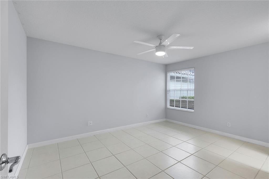 4922 Kingston WAY photo 19